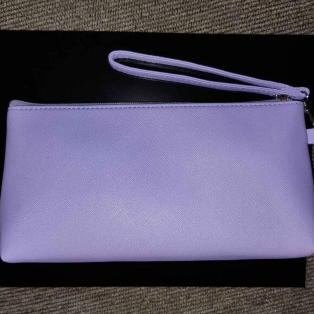 New Never Used Lavendar Wristlet